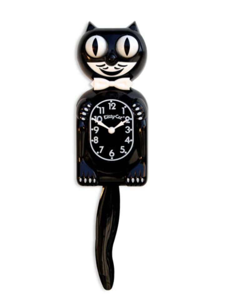 You Need More Clocks In Your Home And Here S Why Apartment Therapy   Kit Cat Clock